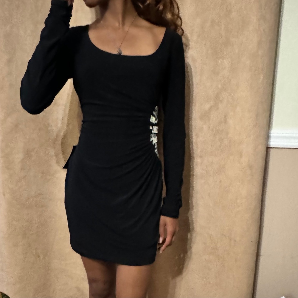 LBD(Little Black Dress)